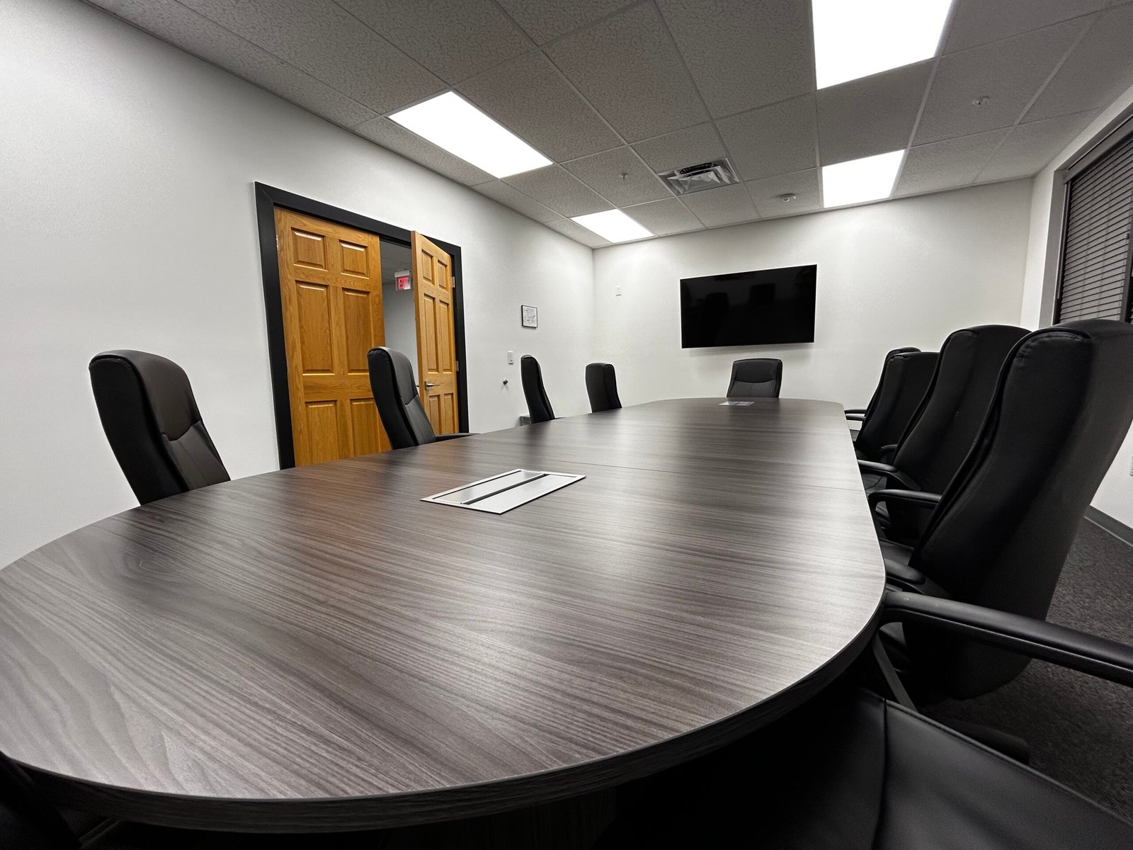 Pristine conference room cleaned by Be2Clean in Cape Coral